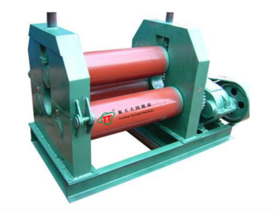 ht11a系(xì)列非對(duì)稱式三(sān)輥卷闆機（經濟(jì)型卷闆機）